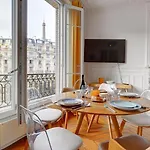 Tbs 321 - Superb Apartment With Eiffel Tower View